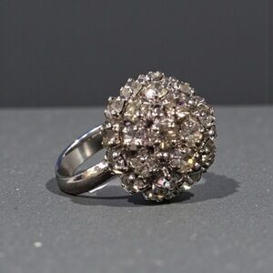 ✨🛍️ Christian Dior Silver Rhinestone Cluster Ring